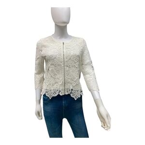 𝅺Forever 21 Lace Casual Jacket. Size:S. Color: cream